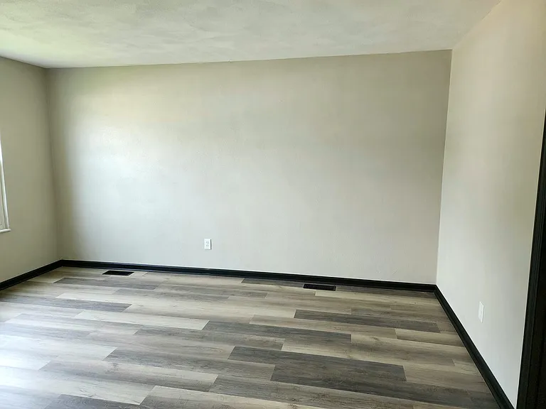 2801 Droste Rd — Photo 15