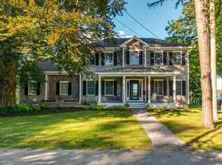 11 Ledge Rd, South Portland, ME 04106