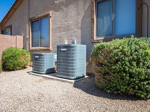4th image of 12275 N 140th Ct