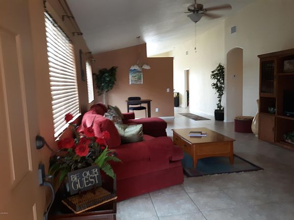 2nd image of 1844 Silverado Dr