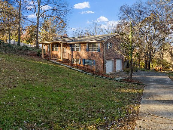 2nd image of 713 Greenwood Dr