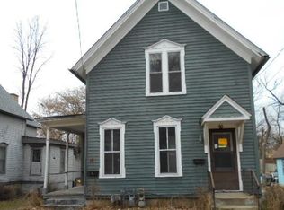 18 N Gifford St, Elgin, IL