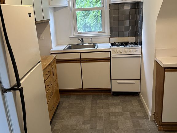 Kitchen_08022023