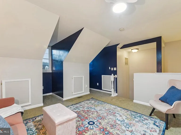3942 Hartlake St — Photo 16