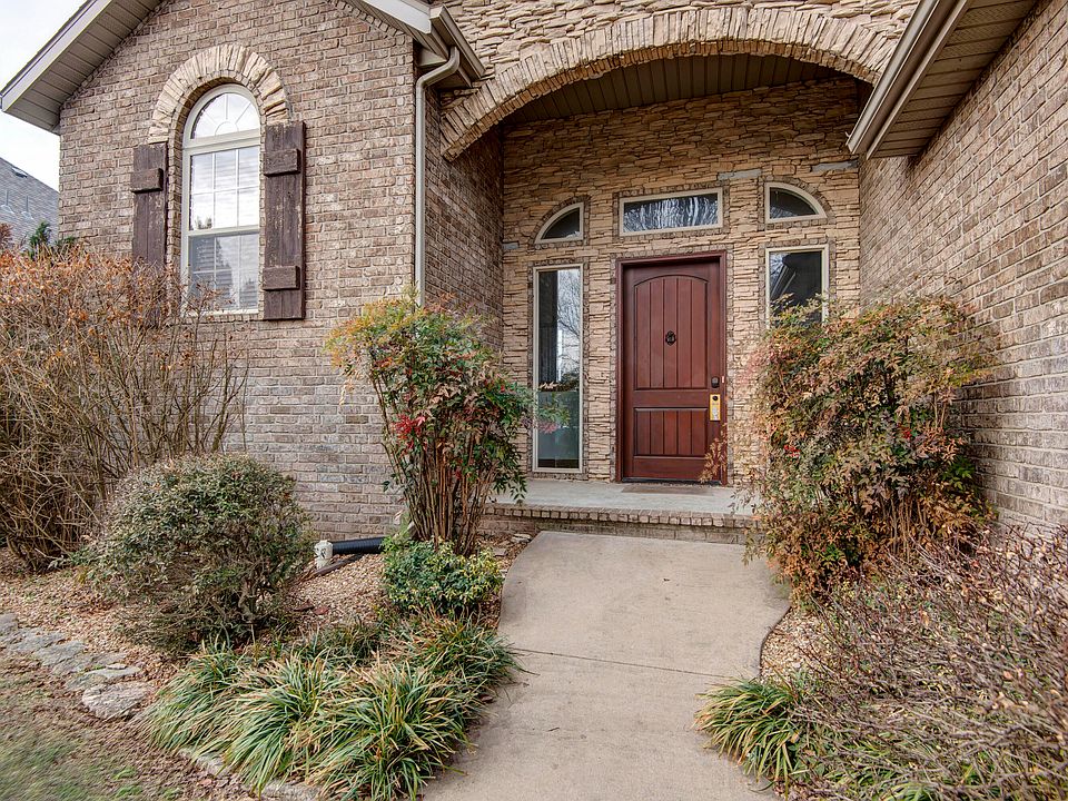 1st image of 623 N Ritter Avenue