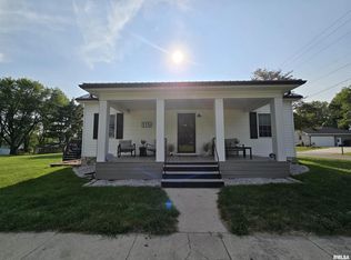 115 N Fulton St, Payson, IL 62360