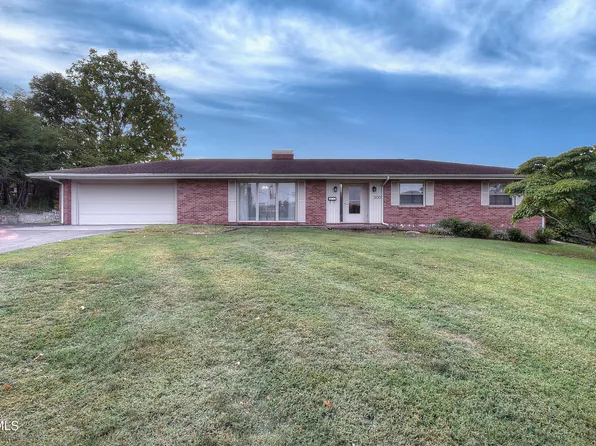 300 Fleetwood Ct, Johnson City, TN 37604