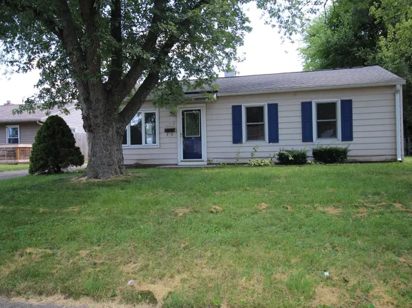 1229 Southlea Dr, Lafayette, IN 47909