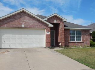 4605 Cool Ridge Ct, Fort Worth, TX 76133