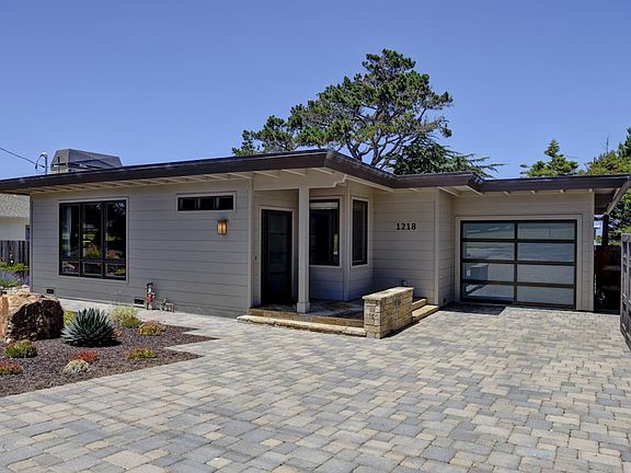 2nd image of 1218 Del Monte Blvd