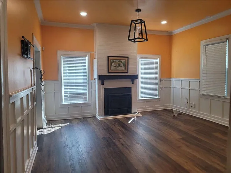 5246 W Mountain St — Photo 5