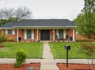 2711 N Cypress Cir, Plano, TX 75075
