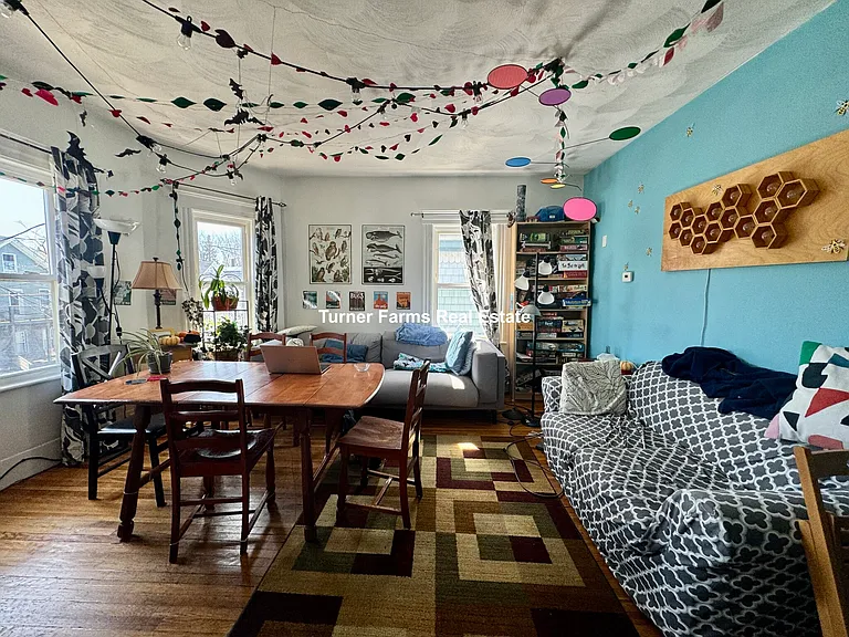 35 Cameron Ave #2R — Photo 21