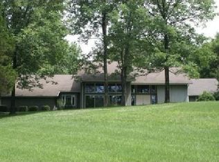 265 McDuffee Ln, Anna, IL 62906