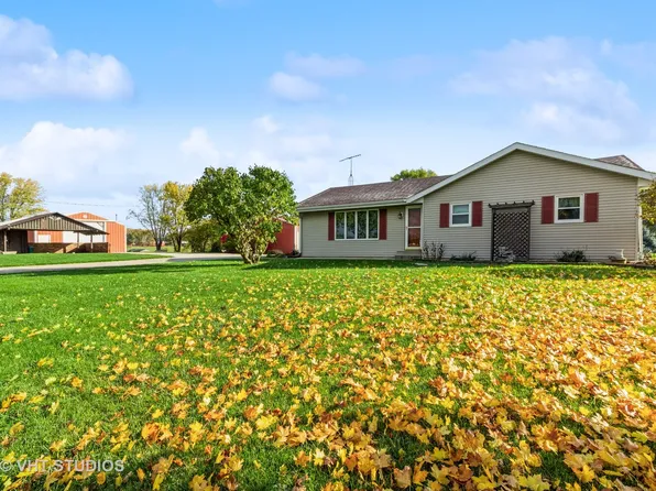 25045 S Bush Rd, Elwood, IL 60421