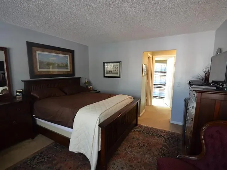 4150 Versailles Dr #D — Photo 14