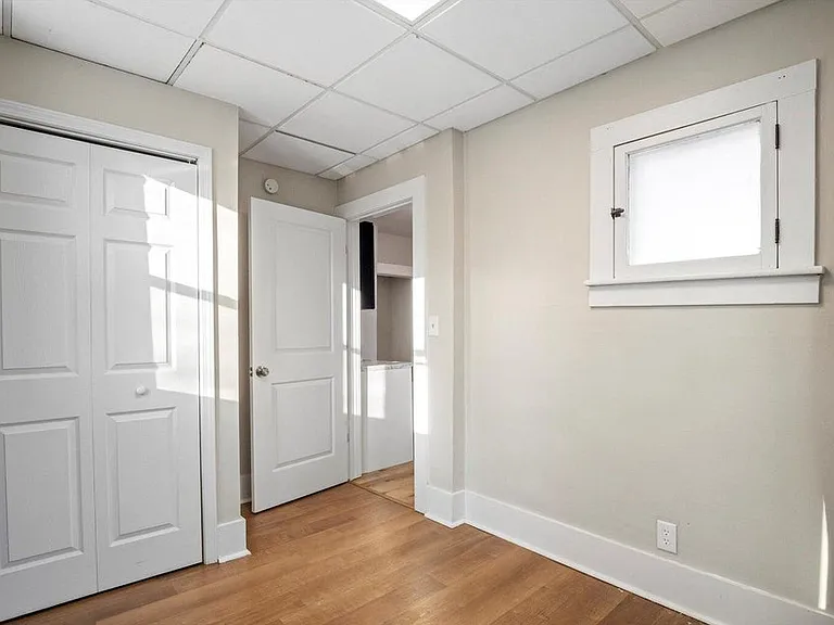 701 Washtenaw Ave #1 — Photo 11