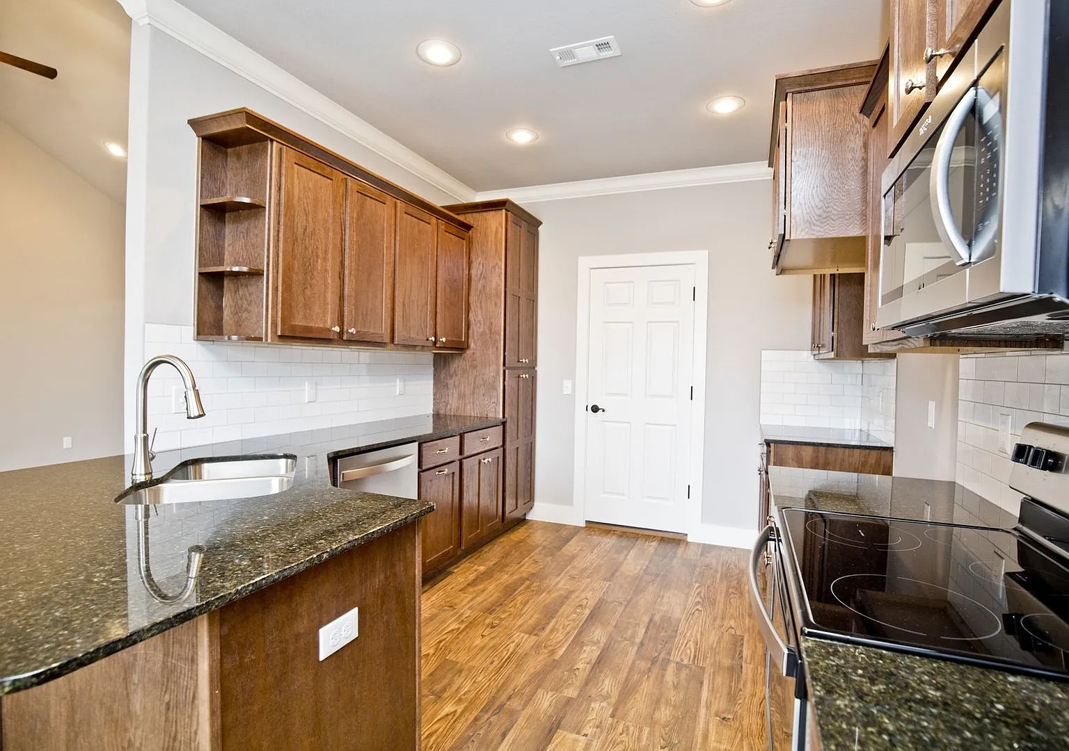 1/2 Of First Month Free If You Move In Before 10/1 — Photo 3