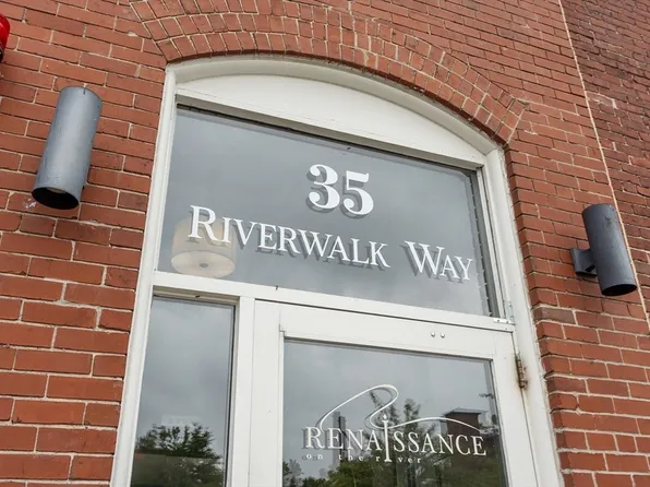 35 Riverwalk Way #R115, Lowell, MA 01854