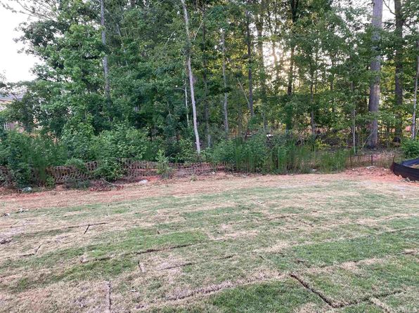 767 Heartpine Dr, Mebane, NC 27302