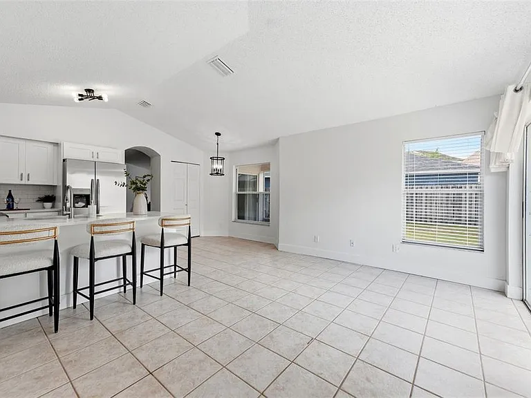 6048 Sand Key Ln — Photo 13