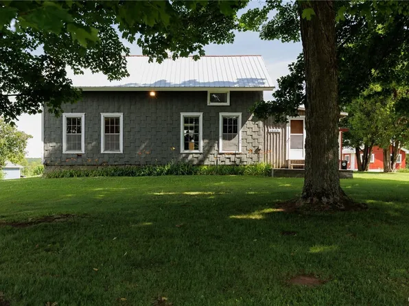 19173 Spring St, Adams, NY 13605