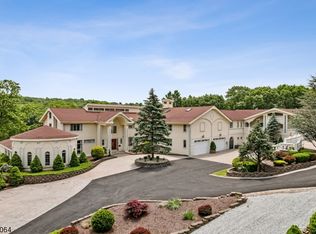 216 Edison Rd, Sparta, NJ 07871