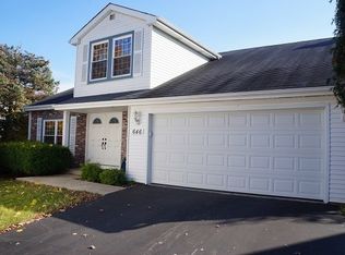 646 White Ct, Gurnee, IL 60031