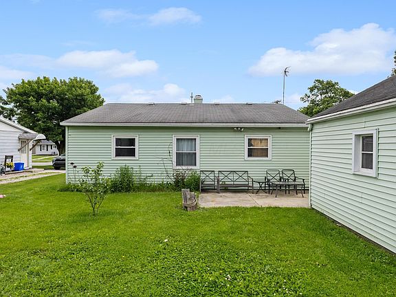 4th image of 707 Robinson St