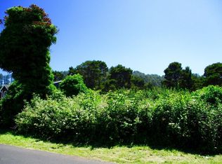 535 NW 56th St, Newport, OR