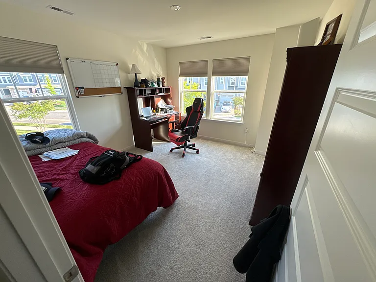 18416 Palisades Ct — Photo 14