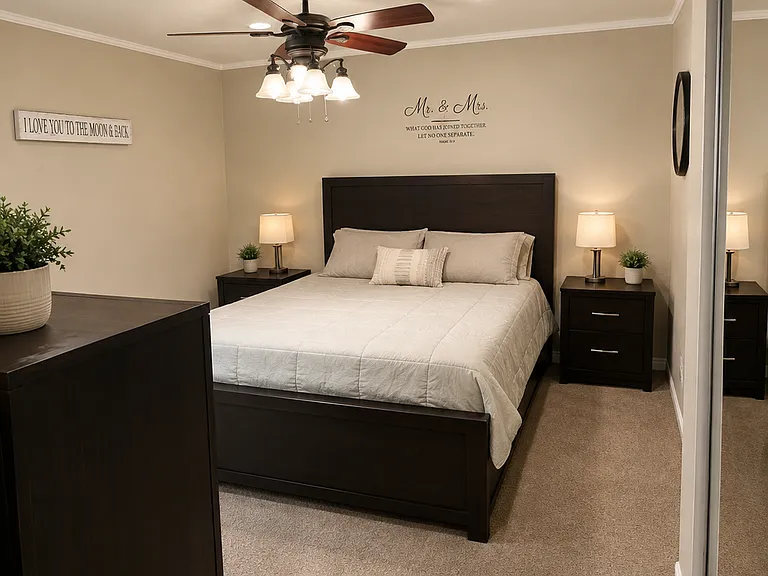 1001 W Macarthur Blvd #89 — Photo 1