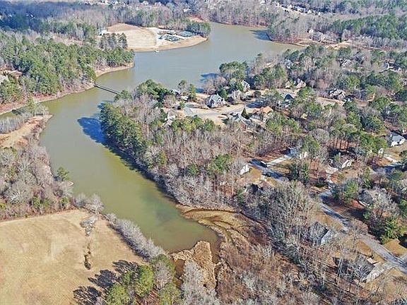 5th image of 2540 Wyndham Park Dr