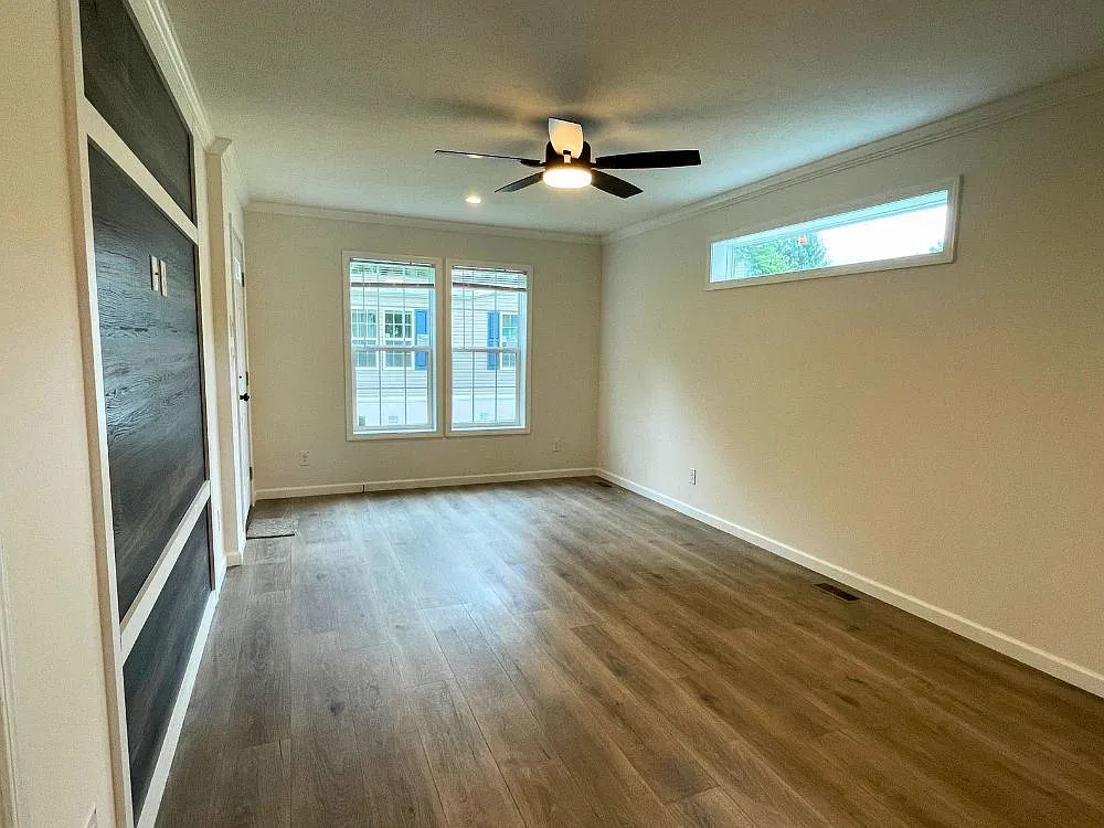 3 bed, 2.0 bath, 1290 sqft, $1,975 — Photo 4