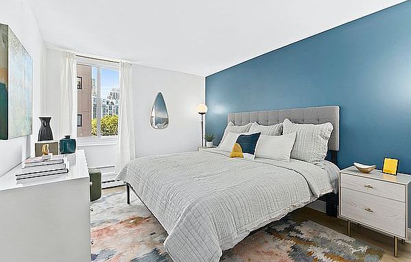 1st image of 546 Main St APT 519