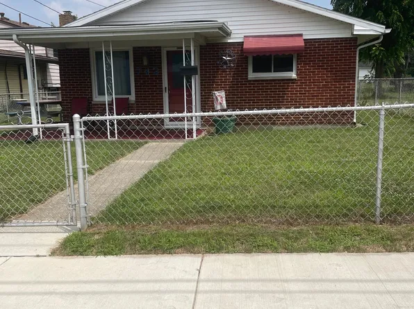 742 Montgomery Ave, Springfield, OH 45506