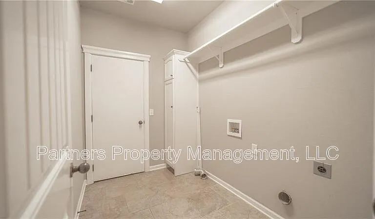 3131 W Ika Ln — Photo 15