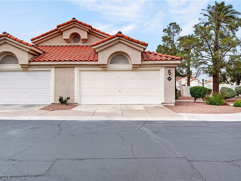 1st image of 505 Yacht Harbor Dr
