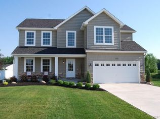 70 Tranquility Trl, Lancaster, NY 14086
