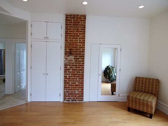 optional living/bedroom