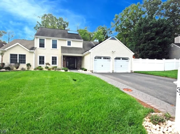 39 Susquehanna Trl, Branchburg Twp., NJ 08876