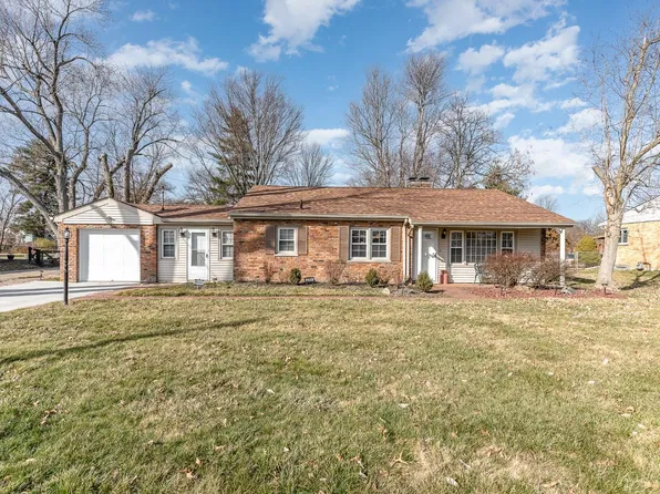 2058 Arrowood Pl, Cincinnati, OH 45231