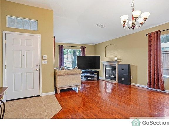 3rd image of 1626 Salizar Way