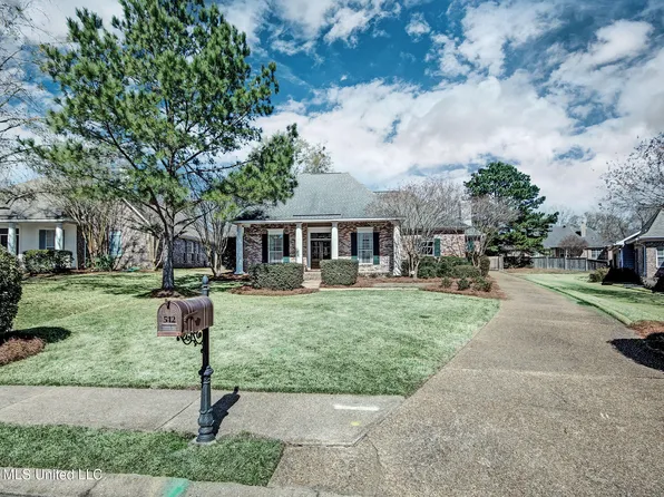 512 Carlisle Cir, Madison, MS 39110