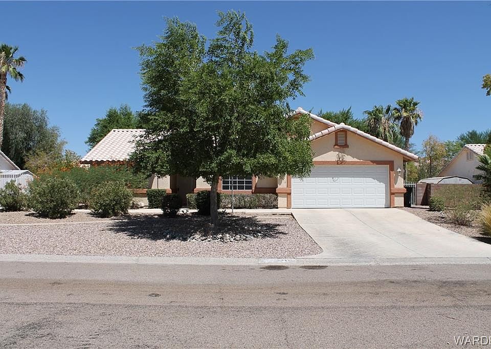 1st image of 4016 S Jenny Dr
