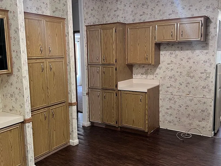 22195 Vallotton Ln — Photo 27