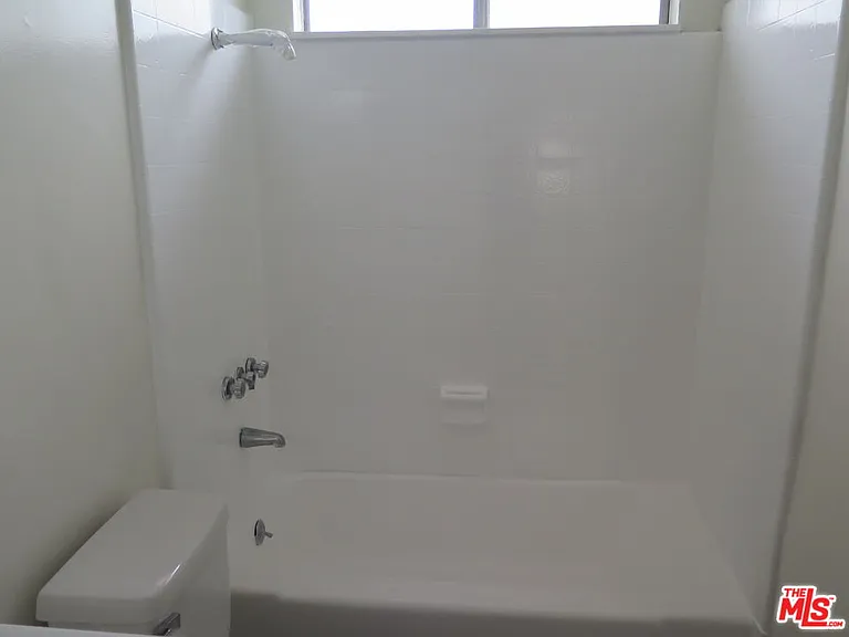 12492 Gilmore Ave #4 — Photo 16
