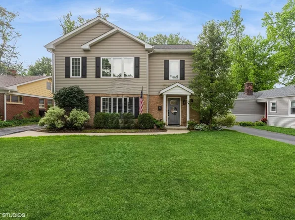 437 Longfellow Ave, Deerfield, IL 60015