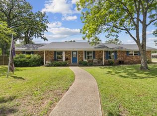 755 Southwood Ln, Fairfield, TX 75840
