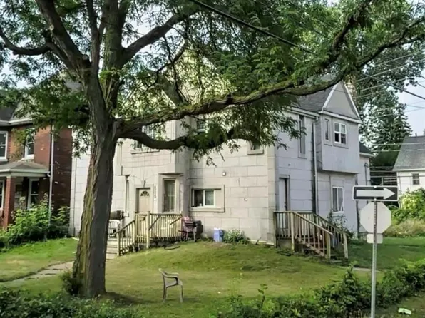 805 Bruce Ave #2, Windsor, ON N9A 4X6